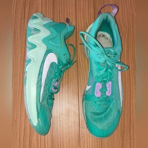 Nike Giannis Immortality 2